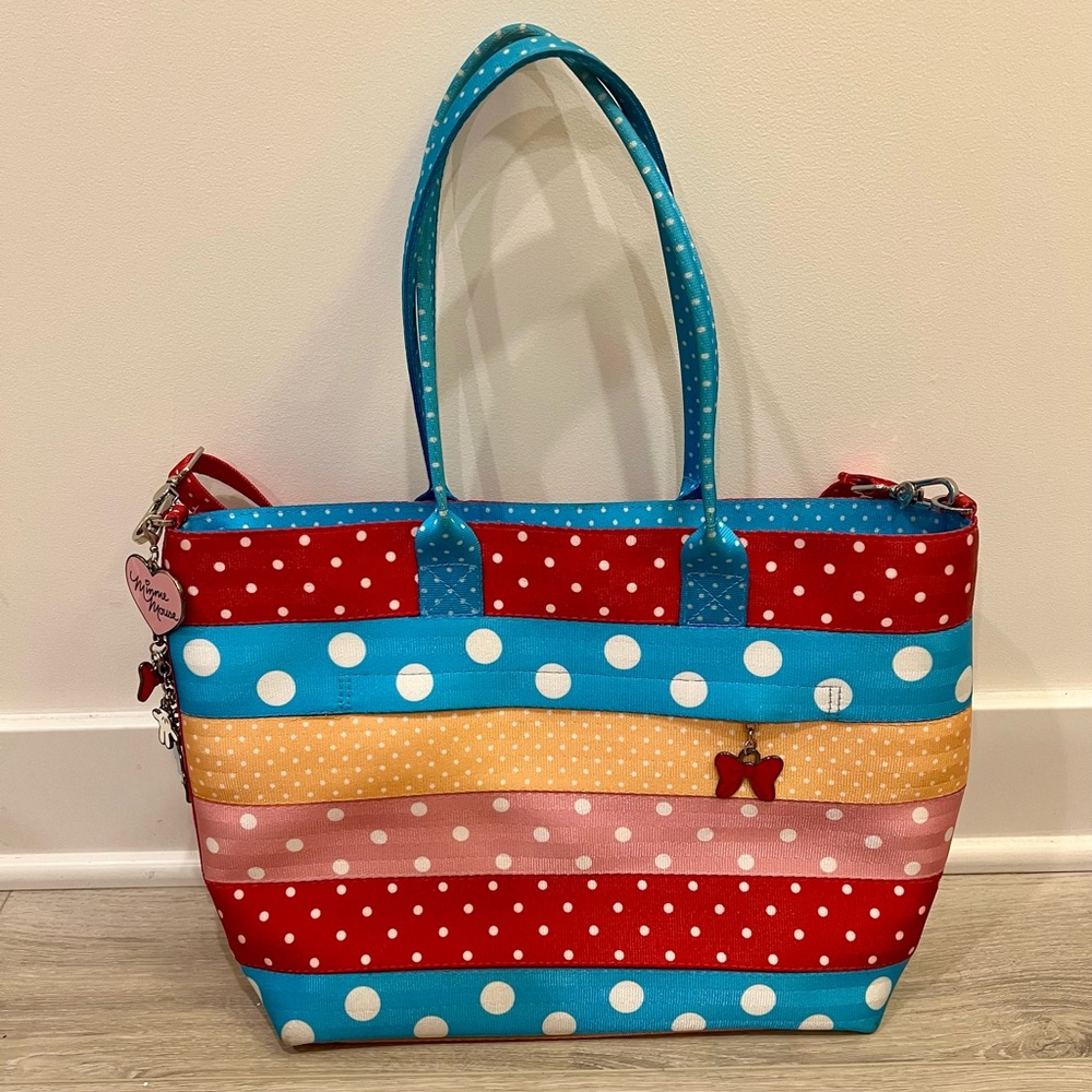 Harvey’s Disney Minnie Mouse Polka Dot Streamline Crossbody Tote